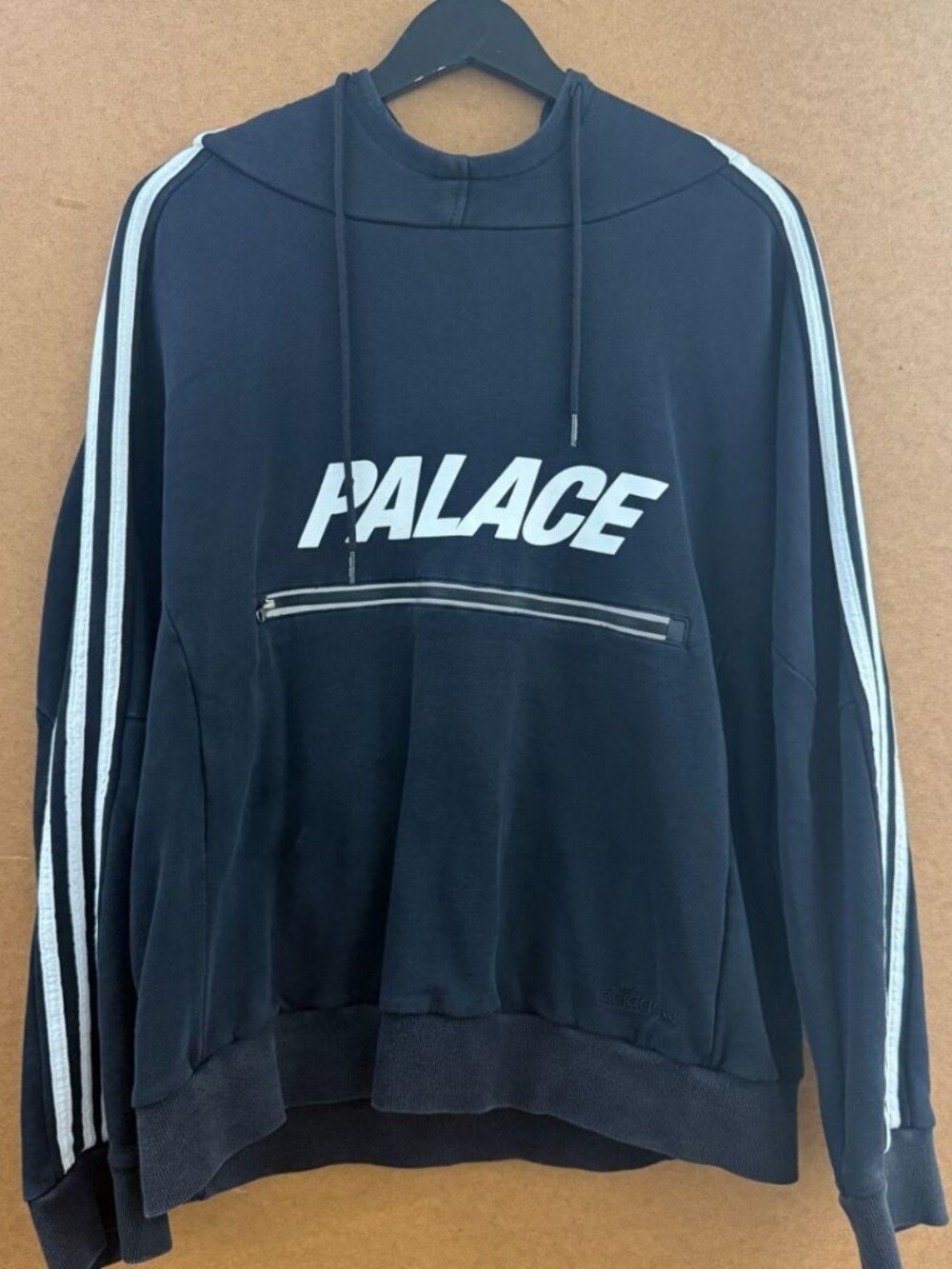 Palace Men's Black and White Hoodie